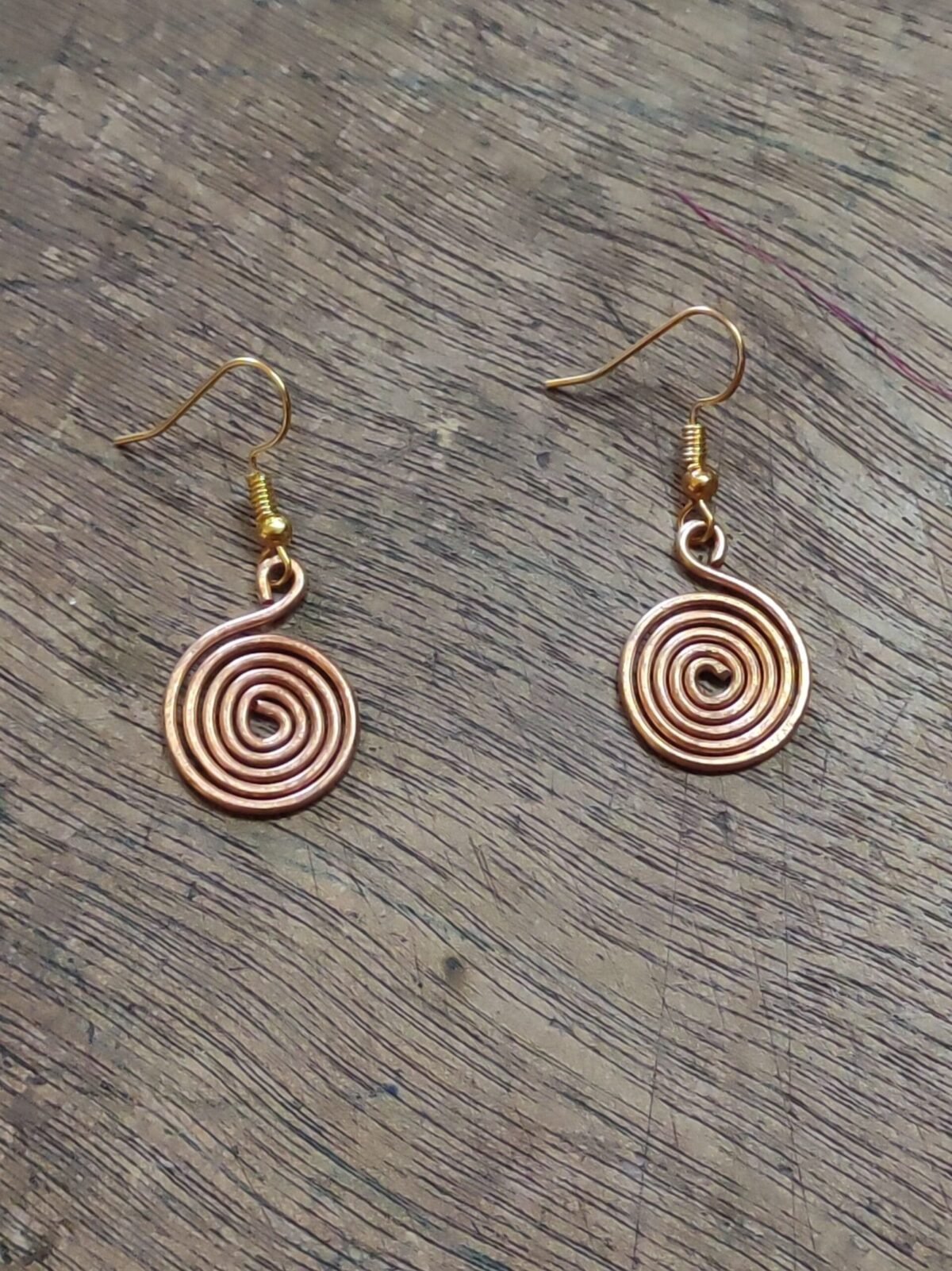 Copper wire Handicraft Earrings for Women (circle) - Image 1