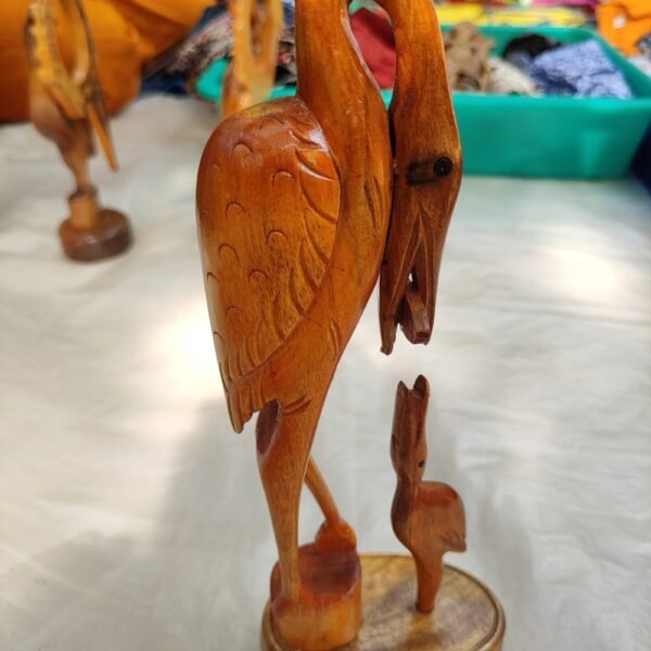 Wooden sculpture Birds (Mother and child)