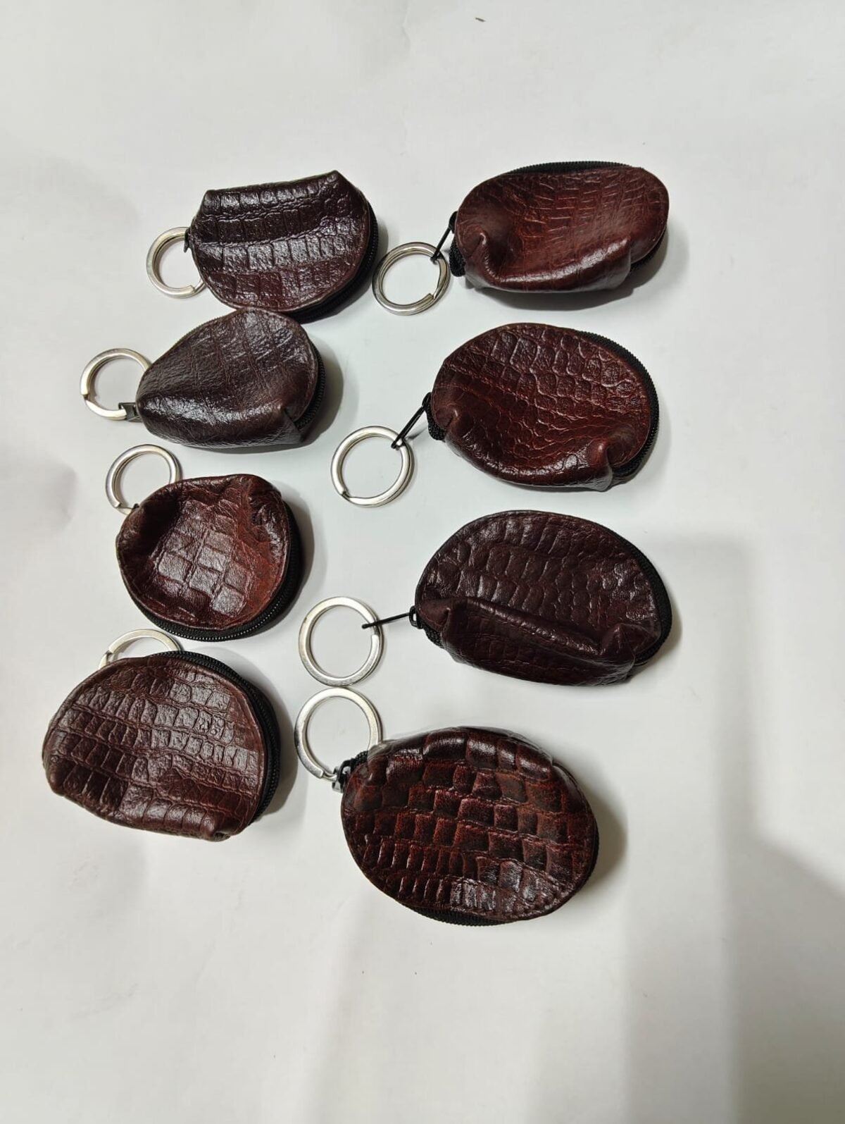 Leather key ring and storage box (8piece) - Image 1