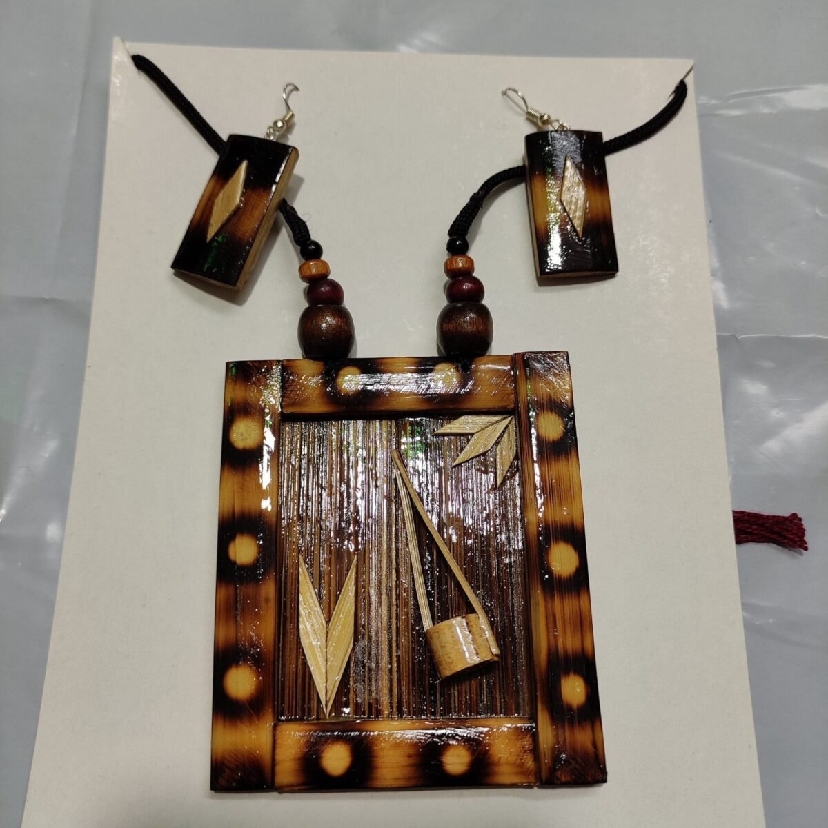 Bamboo Necklace with Earrings - Image 2