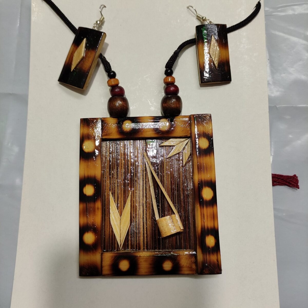Bamboo Necklace with Earrings - Image 1