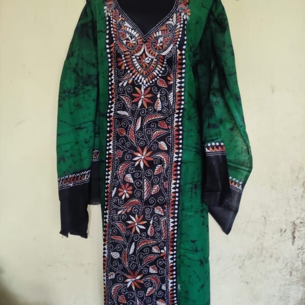 Kantha Stitch Hand Batik Salwar Suit (Green)