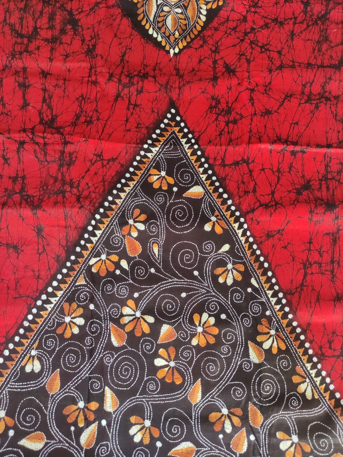 WhatsApp Image 2025-05-13 at 11.19.53_f534054f 100% Cotton Kantha Batik Salwar Suit (Red) - Image 3