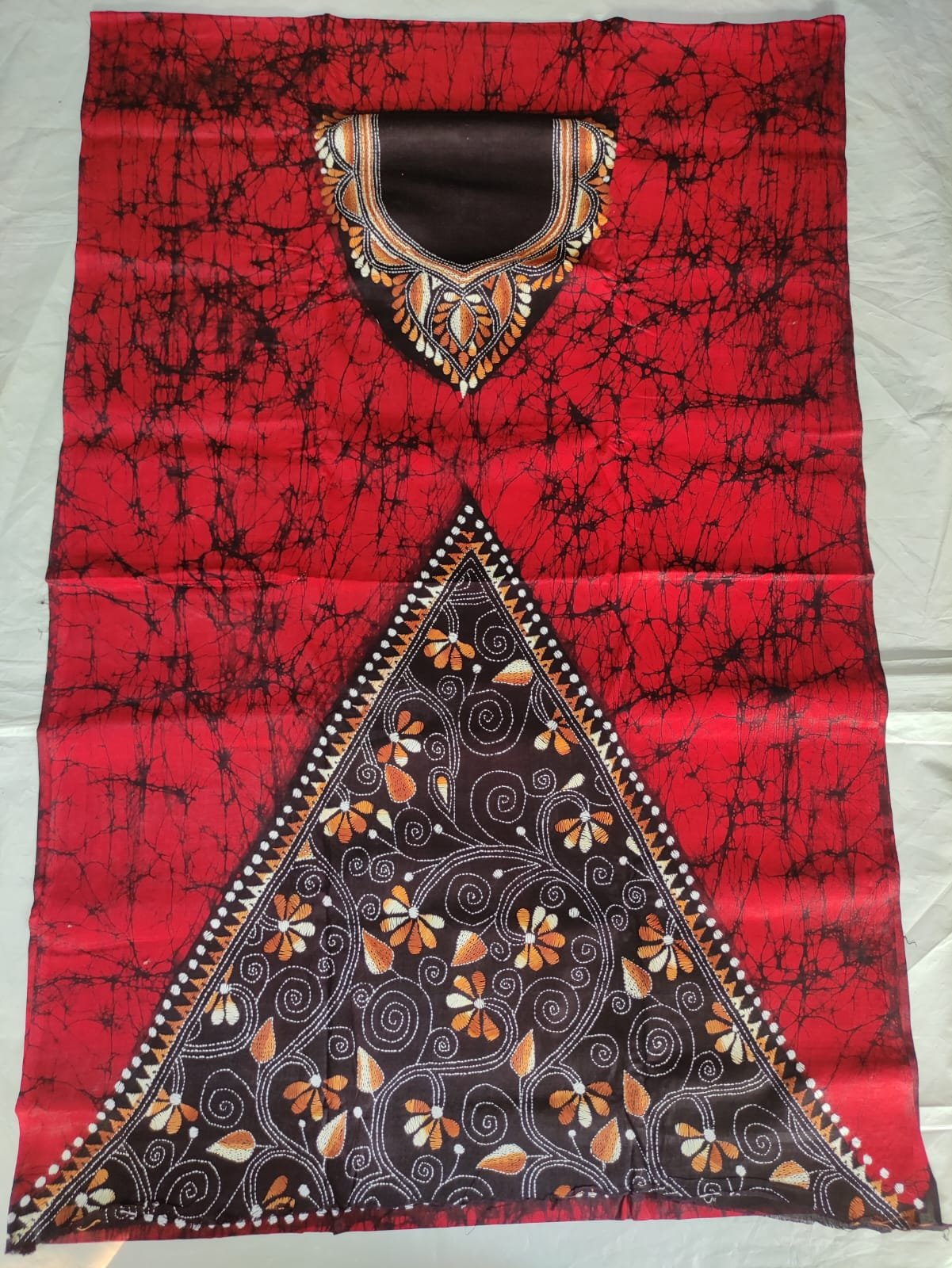 WhatsApp Image 2025-05-13 at 11.19.54_a9840e53 100% Cotton Kantha Batik Salwar Suit (Red) - Image 5