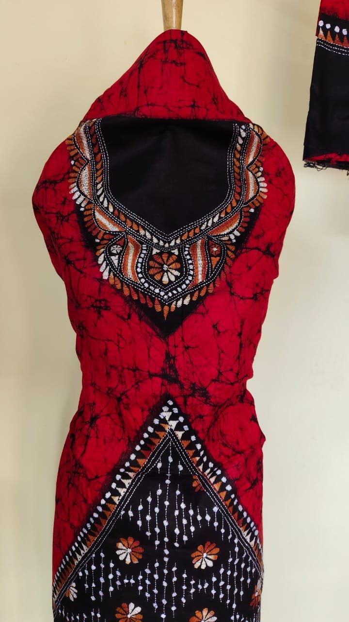 WhatsApp Image 2025-09-14 at 11.12.45_36689b16 Pure Cotton Kantha Batik Salwar Suit (Red) - Image 4