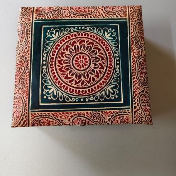 Handmade Leather Jewelry Box – With Traditional