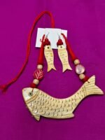 Wooden jewellery Set For girls Elegant Fish Design - Image 4