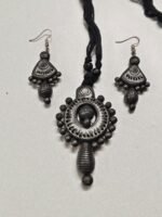 Handcrafted Black Terracotta Necklace Set with Earrings - Image 3
