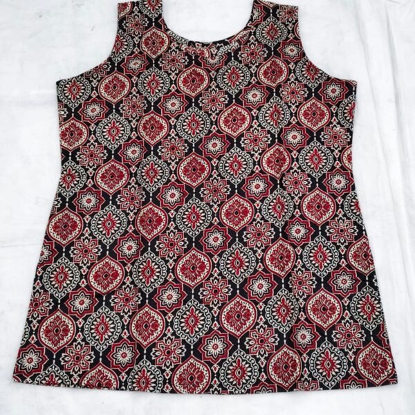 Black & Maroon Geometric Floral Cotton Sleeveless Top