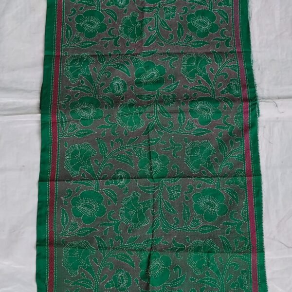 Green Silk Kantha Stole – Floral Vine Pattern