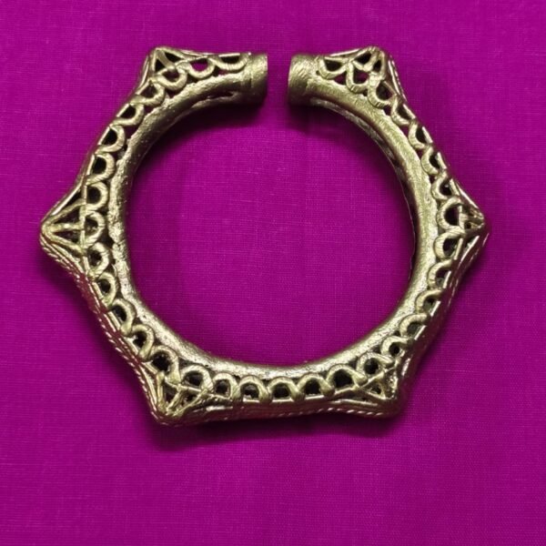 Handcraft Dokra Brass Bracelet – Vintage Ethnic