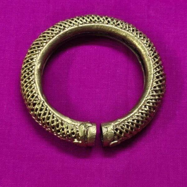 Tribal Dokra Brass Bracelet – Vintage Ethnic Design