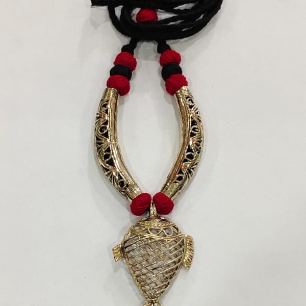 Traditional Dokra Fish Pendant Necklace – Handcrafted Brass Tribal Jewelry