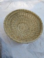 Handmade lotus-shaped natural grass basket – suitable for decoration and fruit storage - Image 2