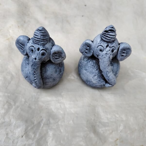 Handmade Elephant Design – Tribal Style Terracotta Figurines (Set of 2)