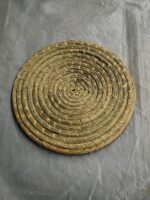 Handmade round table mat made of Grass leaves - Image 2