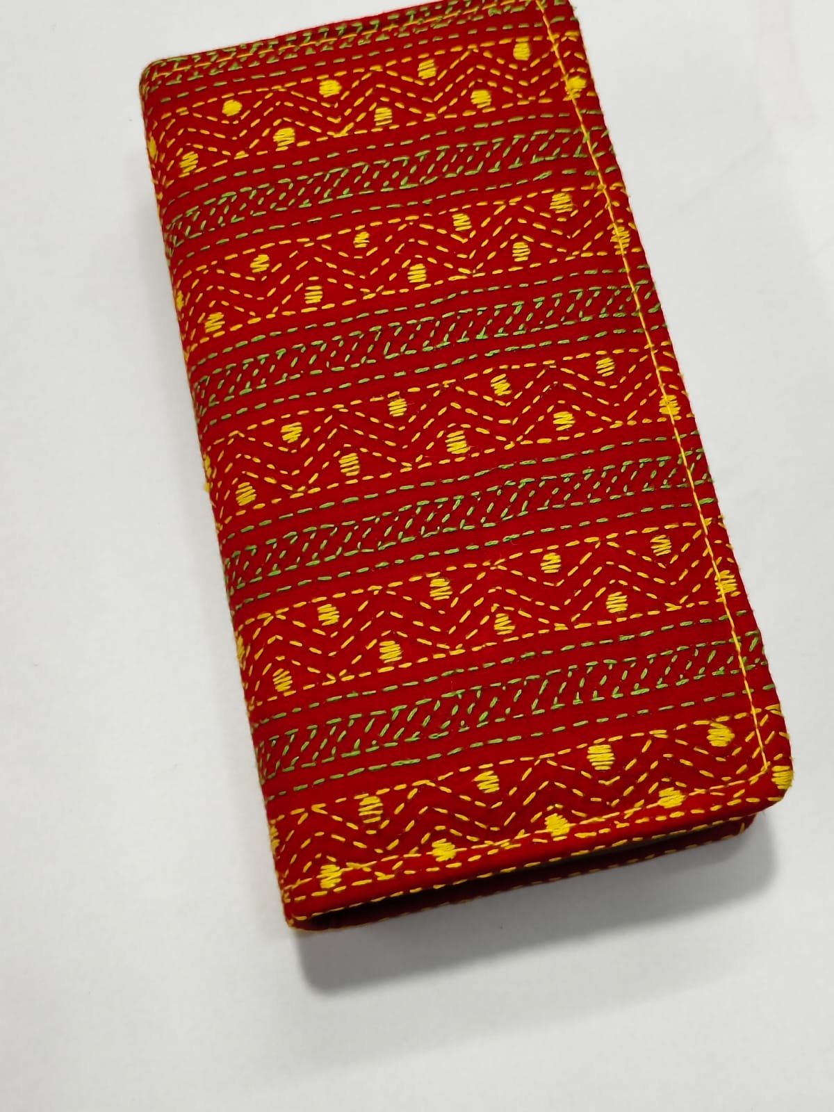 WhatsApp Image 2025-09-19 at 17.17.05_ab3cbdf7 Kantha Stitch Cotton Zip Wallet – Double Zipper Compartments - Image 3