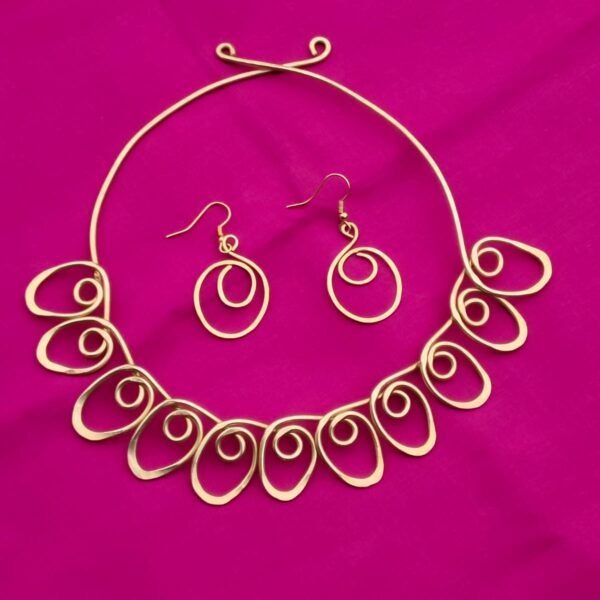 Handcrafted Brass Necklace and Earring Set for womens