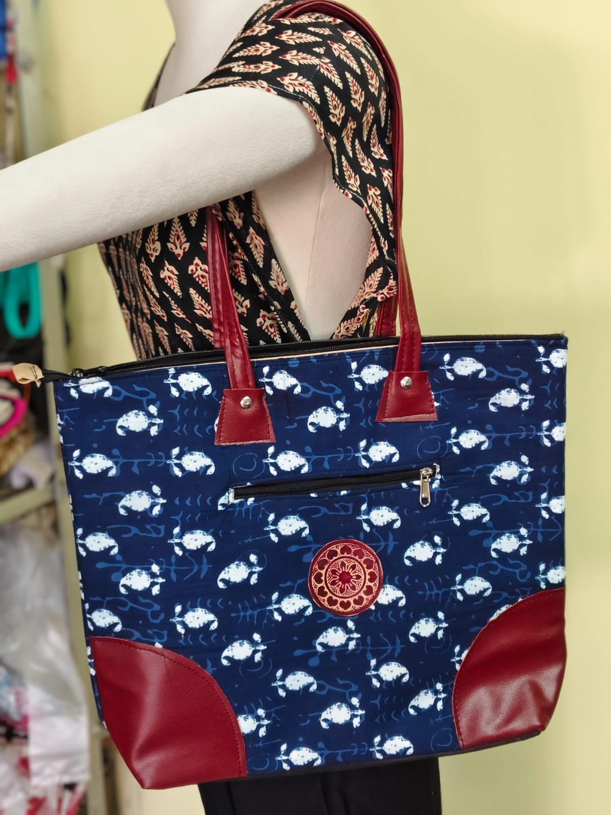 WhatsApp Image 2025-08-25 at 18.11.43_34288508 Handmade Ajrakh-style paisley tote bag - Base Navy blue - Image 3