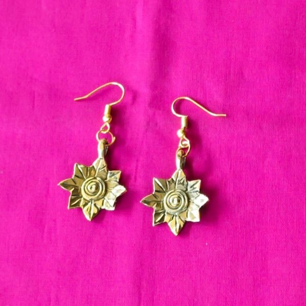 Dokra Sunburst Brass Earrings – Handcrafted
