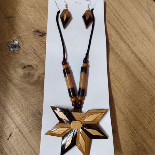 Bamboo jewellery flower