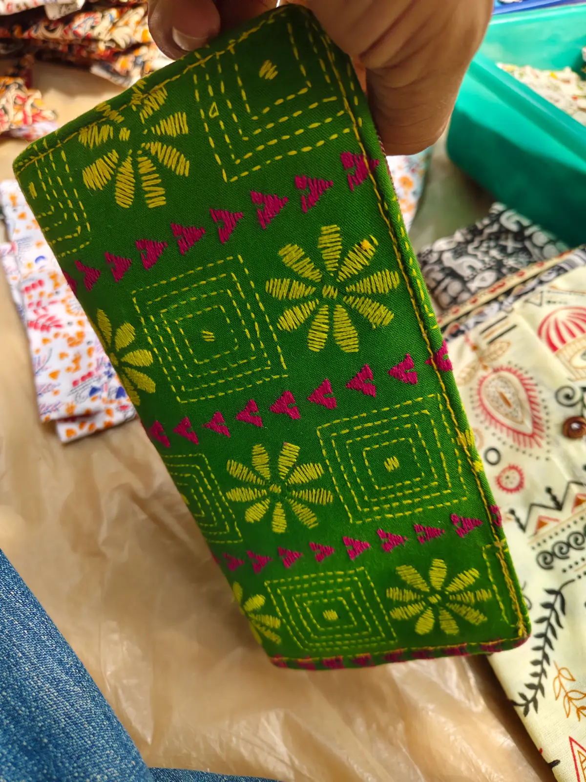 1000527509.webp Kantha Stitch Cotton Zip Wallet – Double Zipper Compartments - Image 2