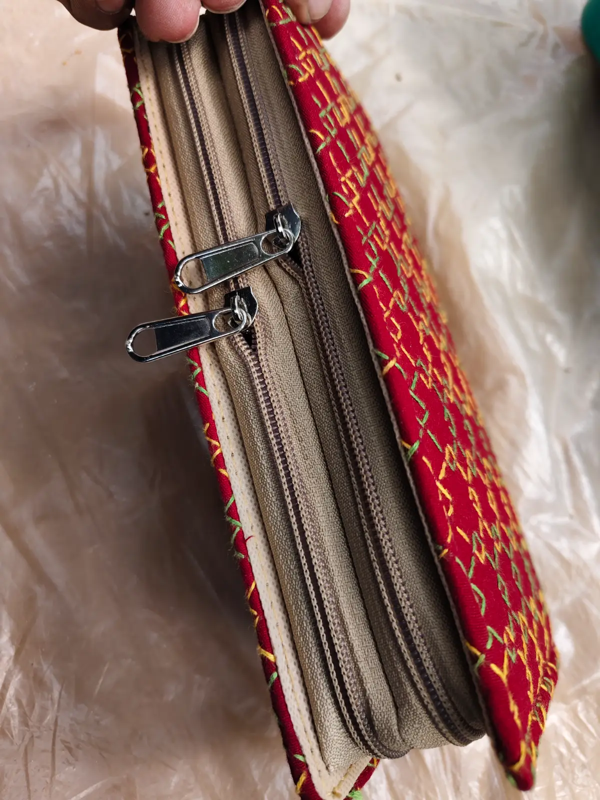 1000527517.webp Kantha Stitch Cotton Zip Wallet – Double Zipper Compartments Red - Image 6