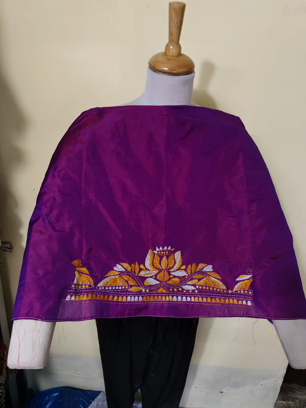 1000528022.webp Purple Silk Kantha Stitch Blouse Material – Hand Embroidered Lotus Motif - Image 3