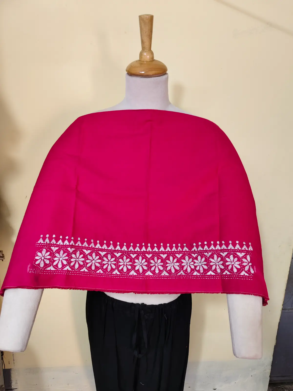1000528070.webp Kantha Stitch blouse material Rani - Image 1