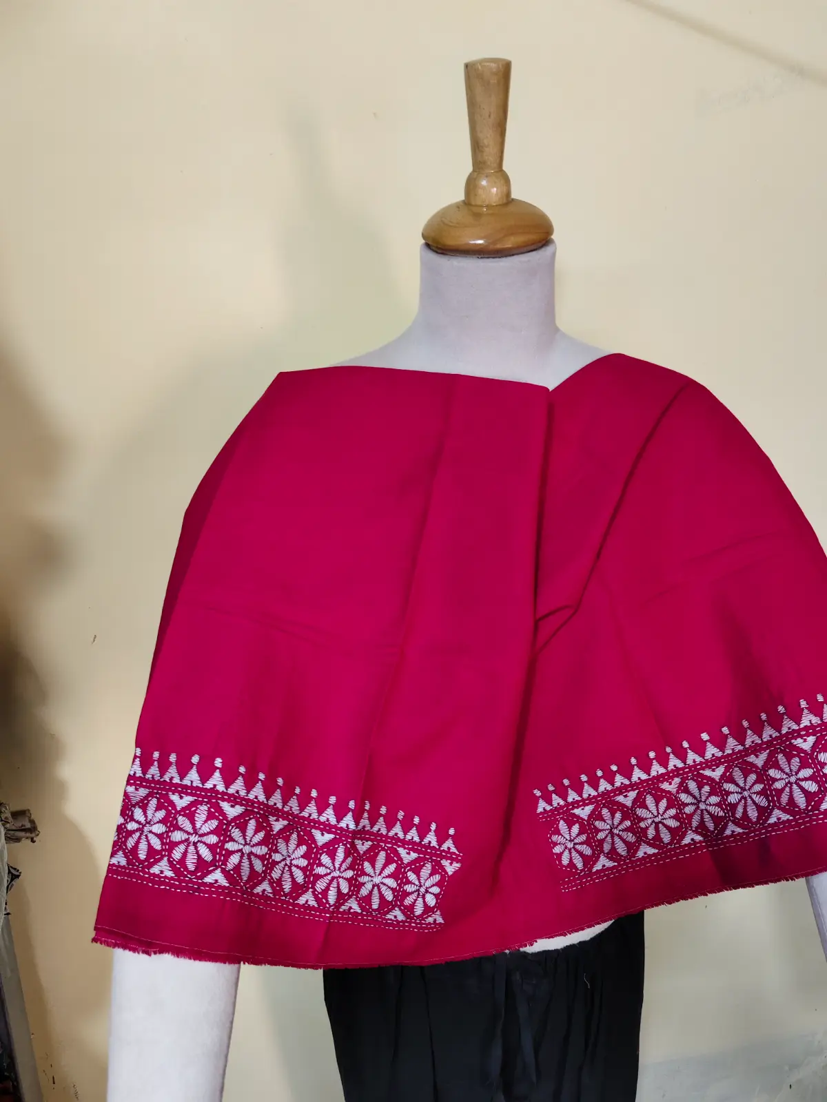 1000528074.webp Kantha Stitch blouse material Rani - Image 2