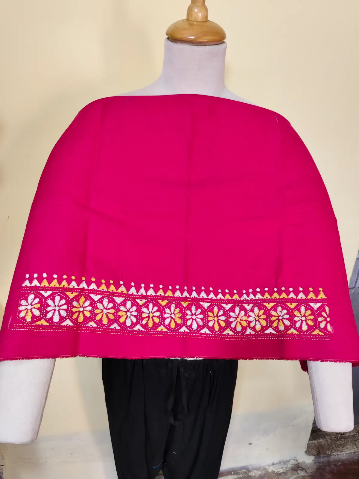1000528080.webp Rani Kantha Stitch Blouse Piece - Image 3