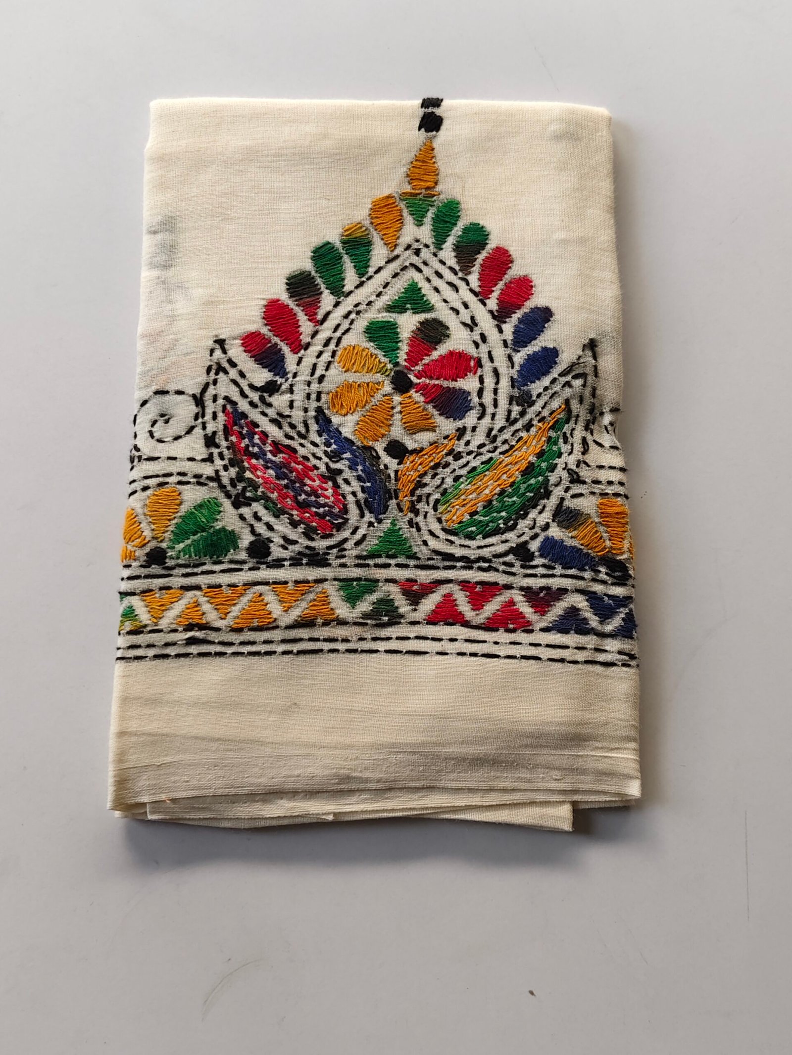 IMG_20251028_161415 White Kantha Stitch Blouse Material Multicolor Threadwork - Image 1