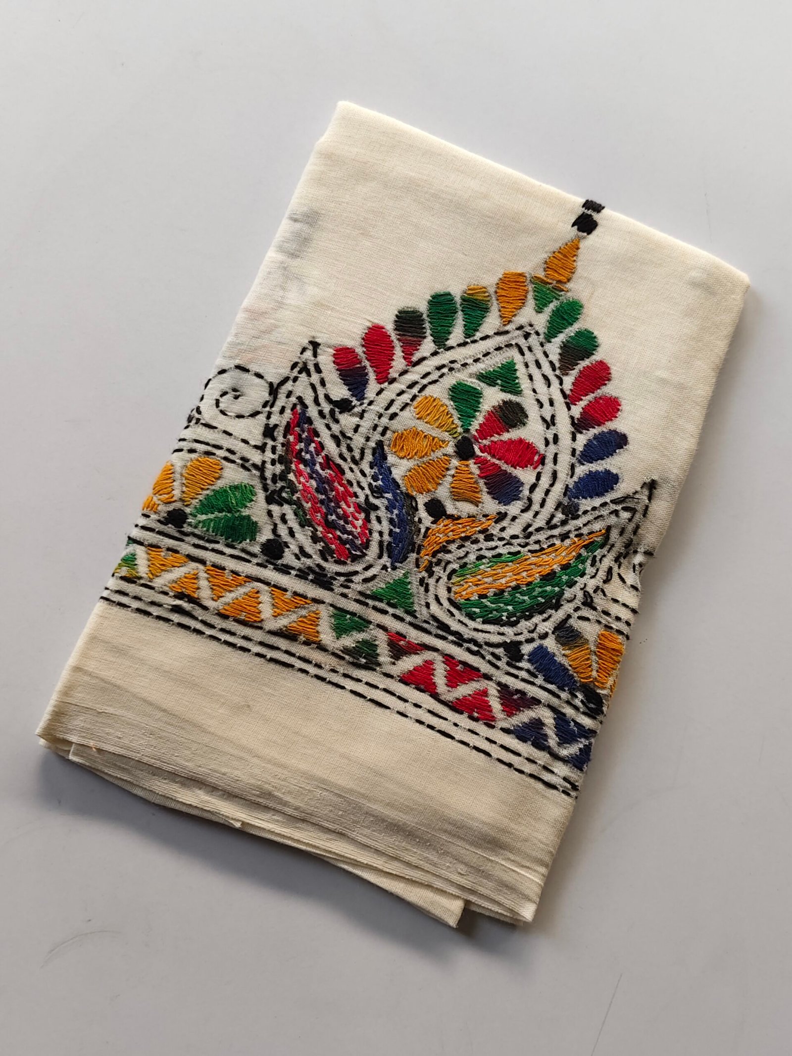 IMG_20251028_161417 White Kantha Stitch Blouse Material Multicolor Threadwork - Image 2