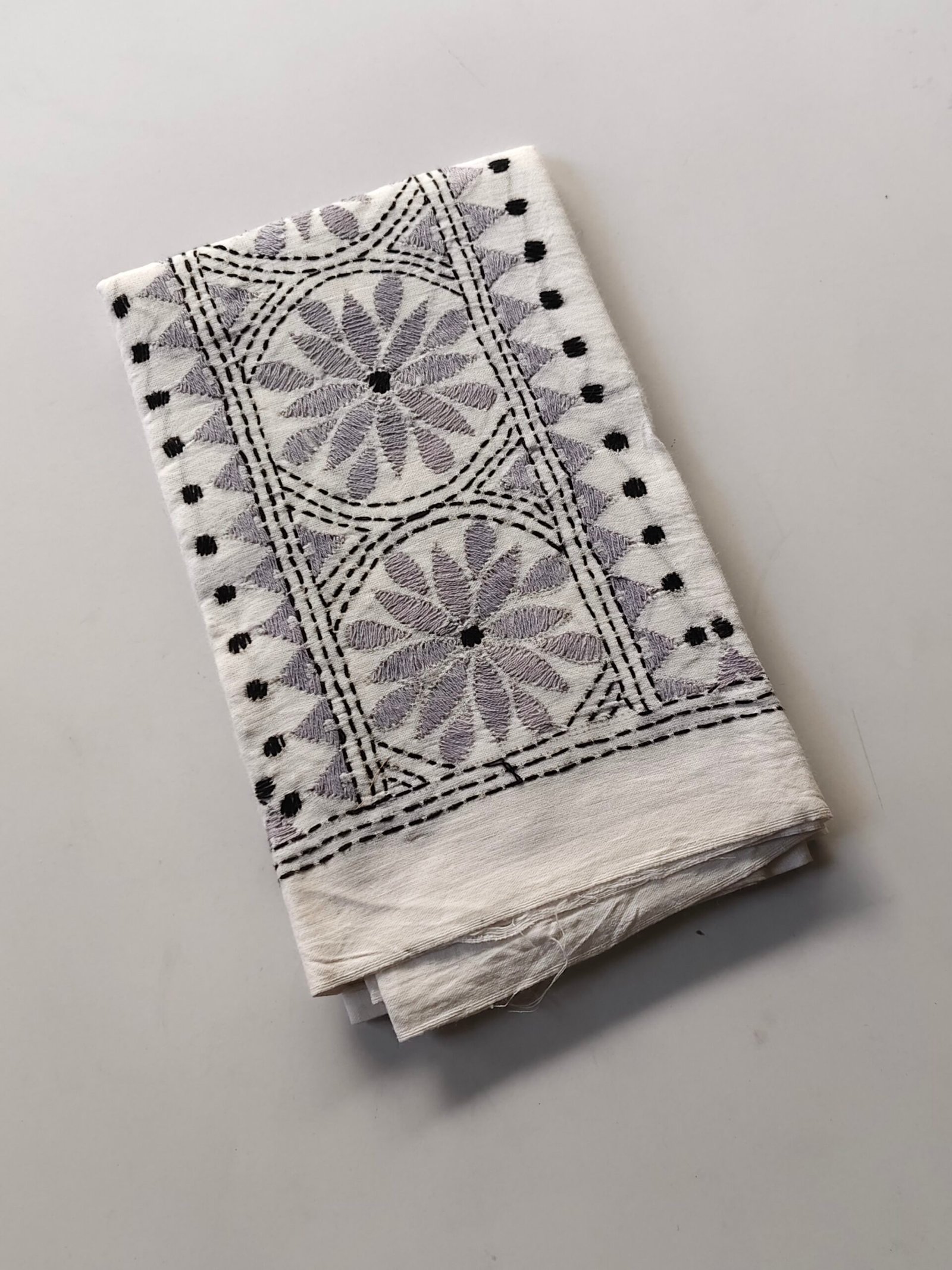 IMG_20251028_161454 White Kantha Work Blouse Piece - Silver Colour Threadwork - Image 3