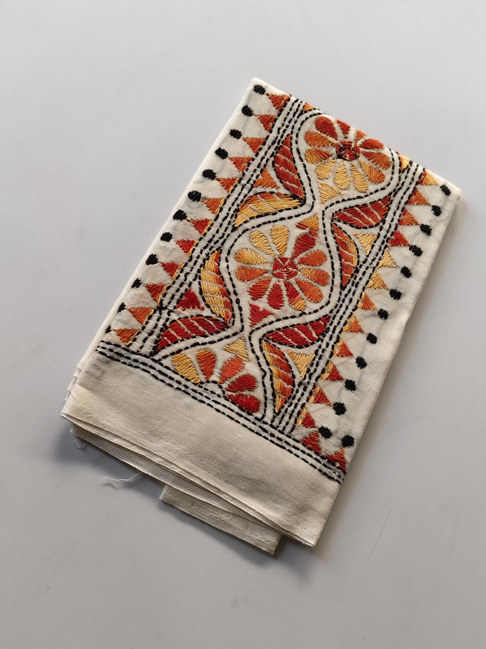 IMG_20251028_161517 White Kantha Work Blouse Piece - Hand Embedded - Image 4