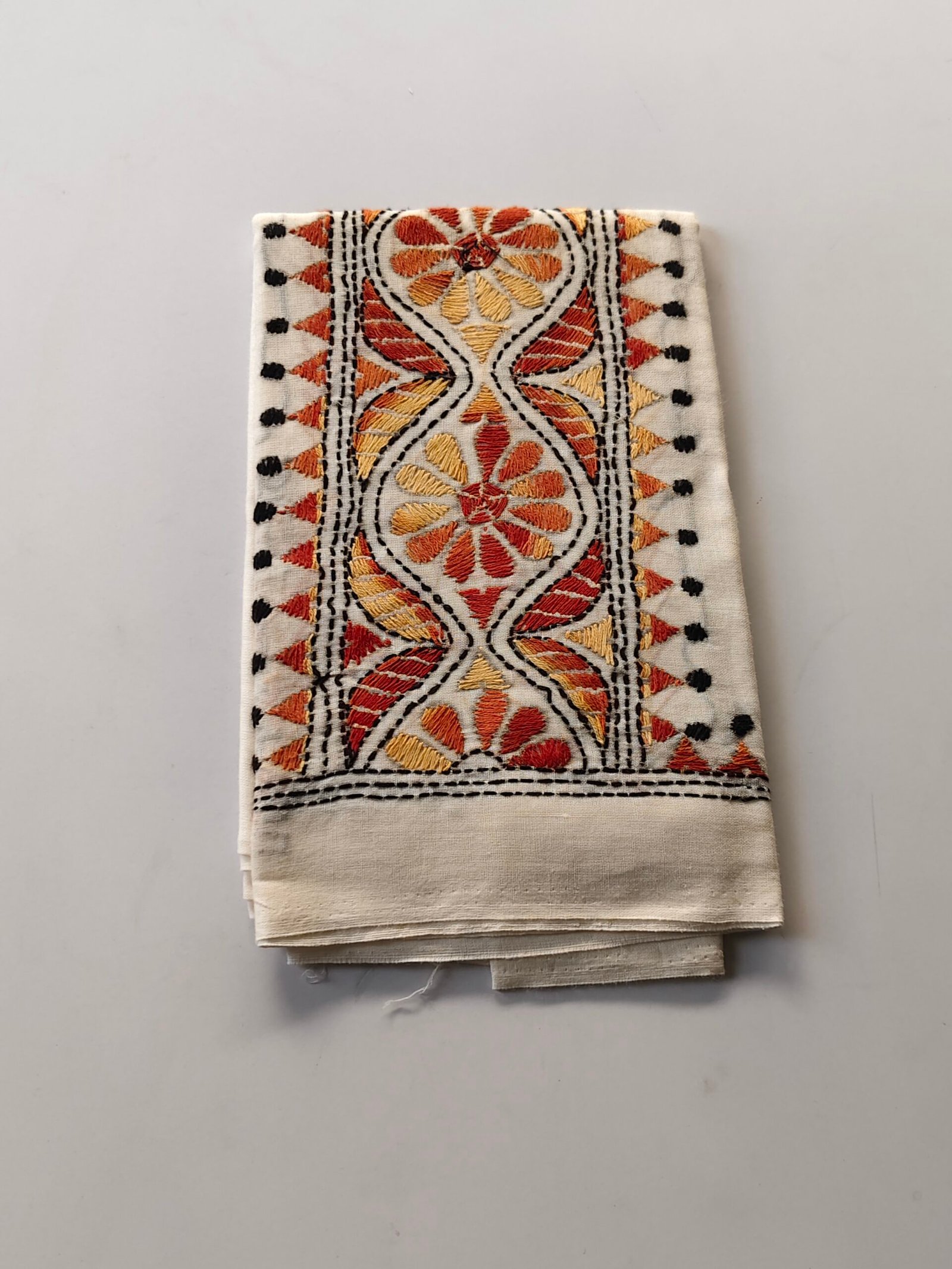 IMG_20251028_161523 White Kantha Work Blouse Piece - Hand Embedded - Image 2