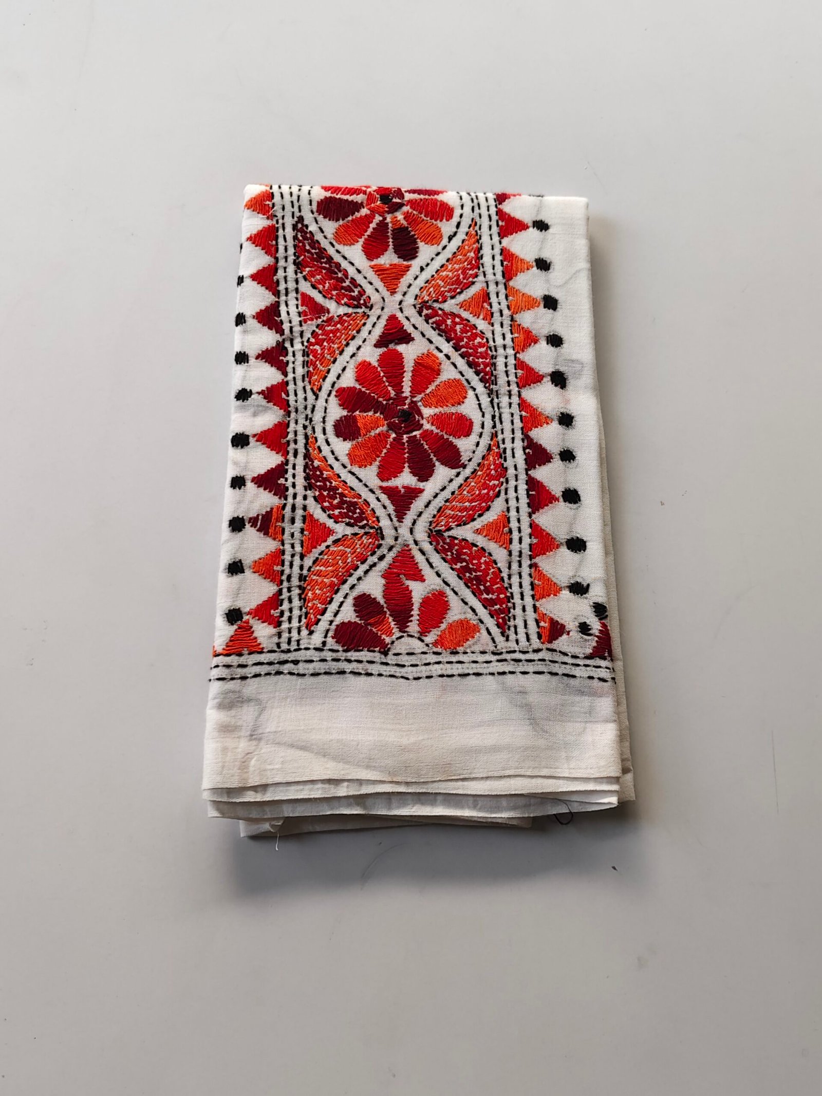 IMG_20251028_161608 White Kantha work blouse piece for Women - Image 4