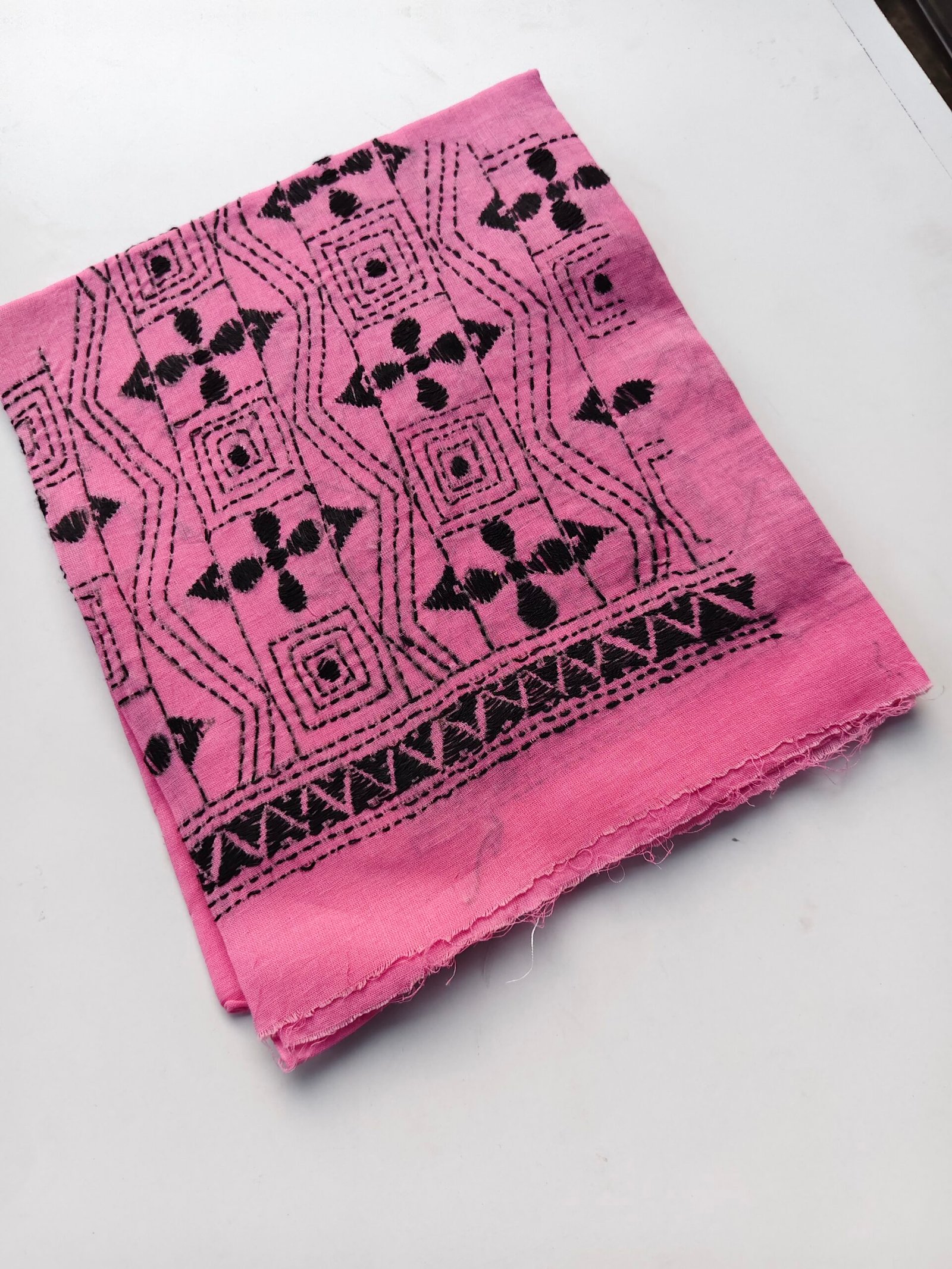 IMG_20251028_162718 Pink Cotton Hand Work Blouse Piece - Black Threadwork - Image 3
