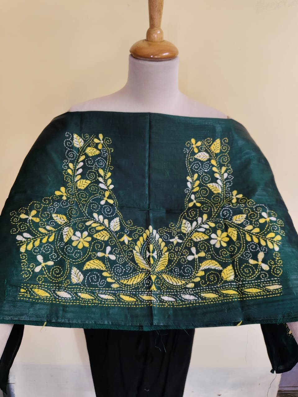 WhatsApp Image 2025-10-17 at 18.55.14_29a03cc3 Silk Kantha Stitch Blouse Material Emerald Green - Image 1