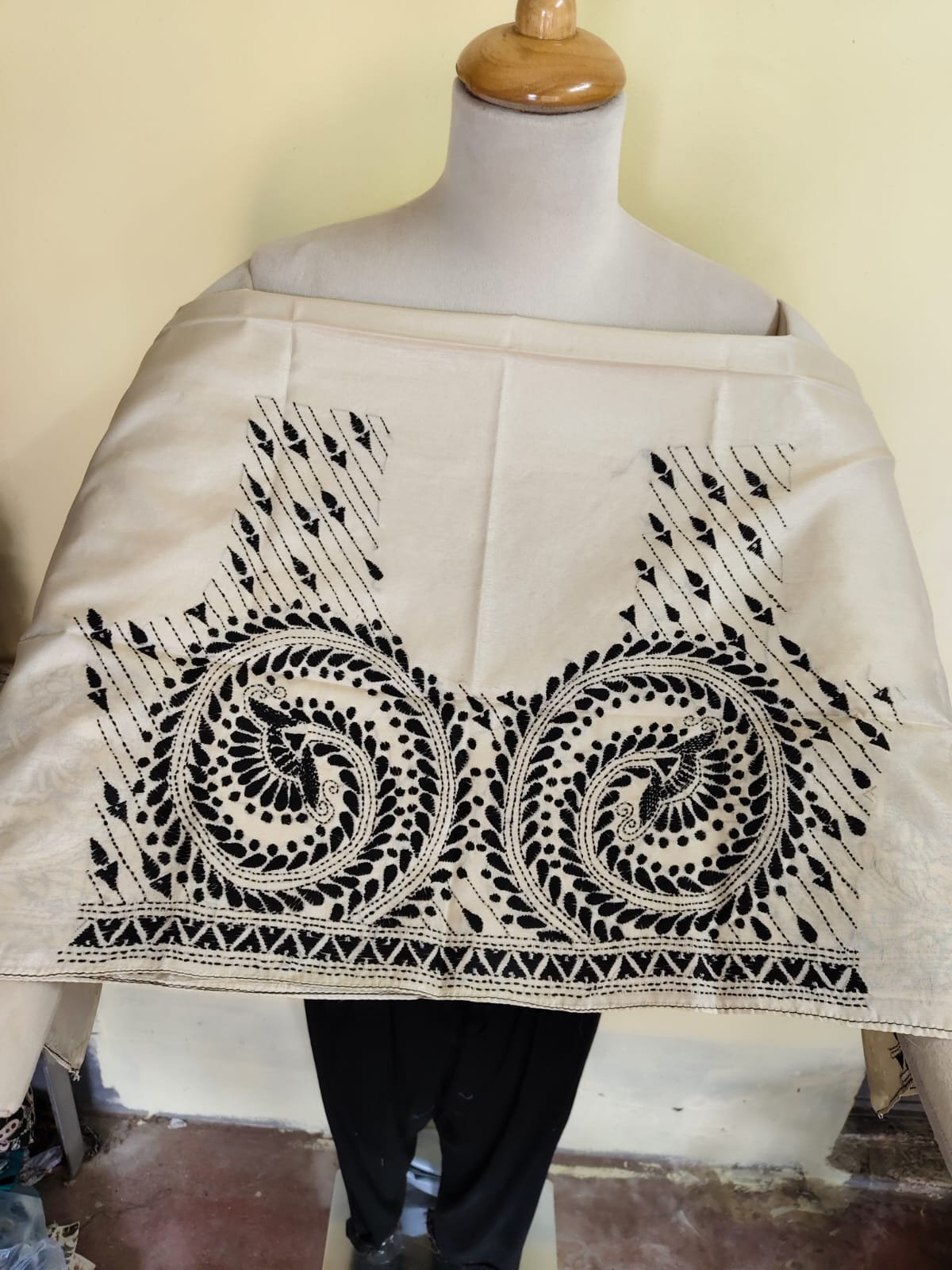 WhatsApp Image 2025-10-17 at 20.07.50_e3081252 Off-White Silk Kantha Stitch Blouse Material – Handcrafted Black Paisley Embroidery - Image 1