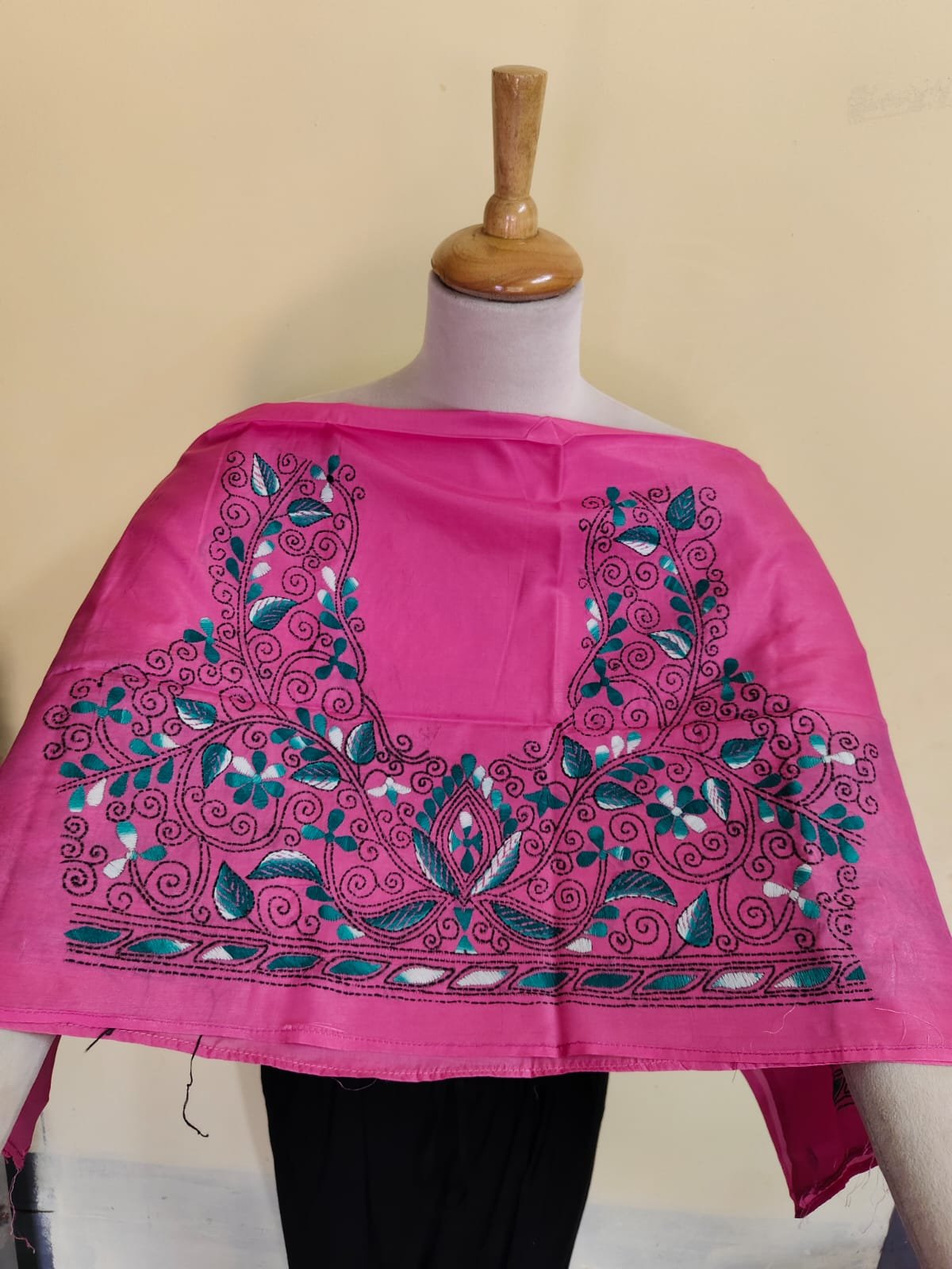 WhatsApp Image 2025-10-17 at 20.26.05_5247cf3f Rani Pink Silk Kantha Blouse Material –  Green & White Embroidery - Image 1