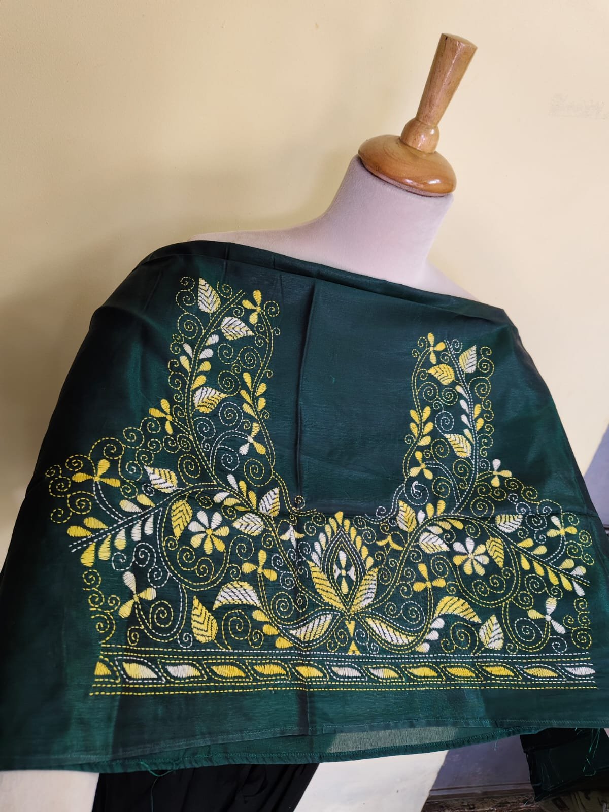 WhatsApp Image 2025-10-17 at 20.30.32_b39cfb01 Green Silk Kantha Blouse Material – Handcrafted Green & White Embroidery - Image 3
