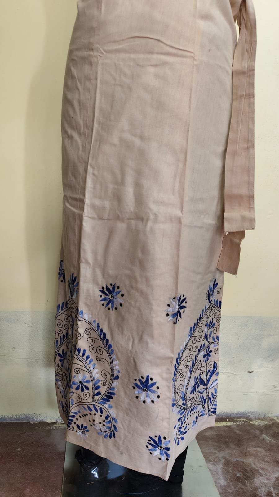 WhatsApp Image 2025-10-17 at 21.37.37_b3b447e1 Off-White Kantha Stitch Wrap Around Skirt - blue and white flower design - Image 4