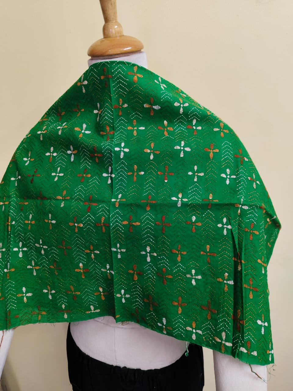 WhatsApp Image 2025-10-17 at 22.56.34_16899cc9 Cotton Kantha Stitch Blouse Material – Full Handmade Embroidery Work Dark Green - Image 2