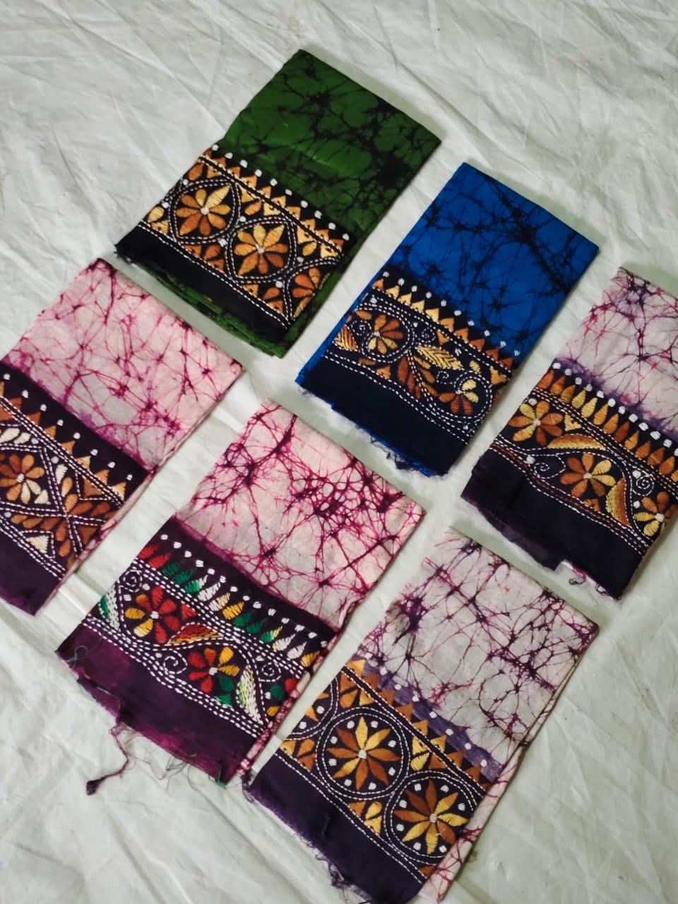 WhatsApp Image 2025-10-17 at 23.15.22_23977980 Cotton Kantha Stitch Batik Blouse Material – Combo - Image 2
