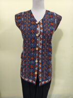 Handcrafted Cotton Kantha Stitch Sleeveless Jacket – Navy - Image 5
