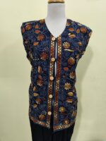 Handcrafted Cotton Kantha Stitch Sleeveless Jacket – Navy Blue - Image 4