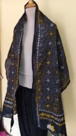 Black color Silk Kantha Stitch Stole – Floral Embroidery - Image 3