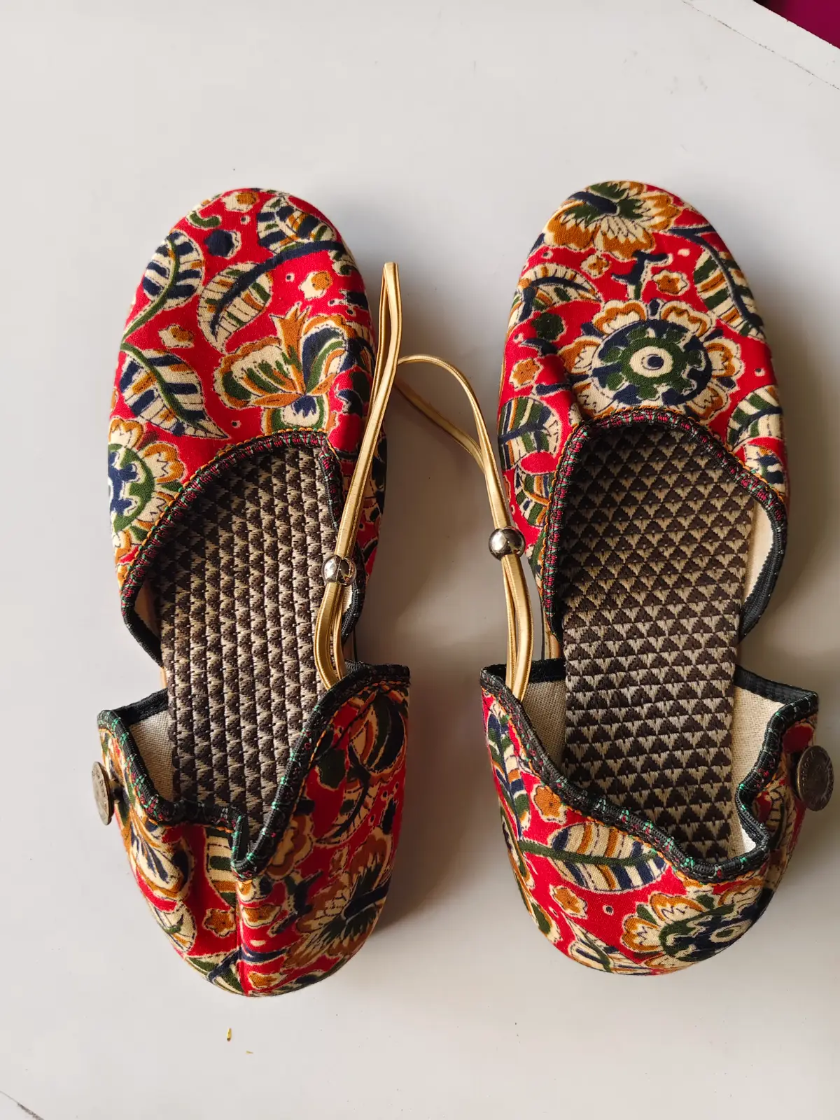 1000604935.webp Handicraft jute Shoes for Women and Girls - Image 1