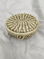 Handmade organic grass jewelry box - The round lid is attached to the box. - Image 5